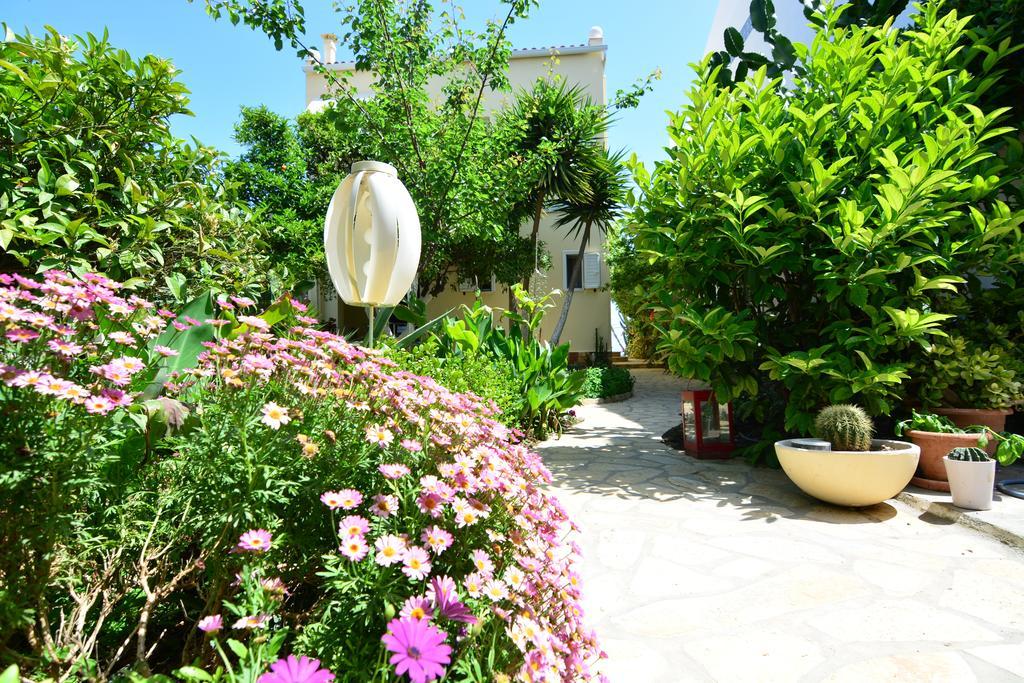 Diamante Beachfront Suites Xylokastro Dış mekan fotoğraf