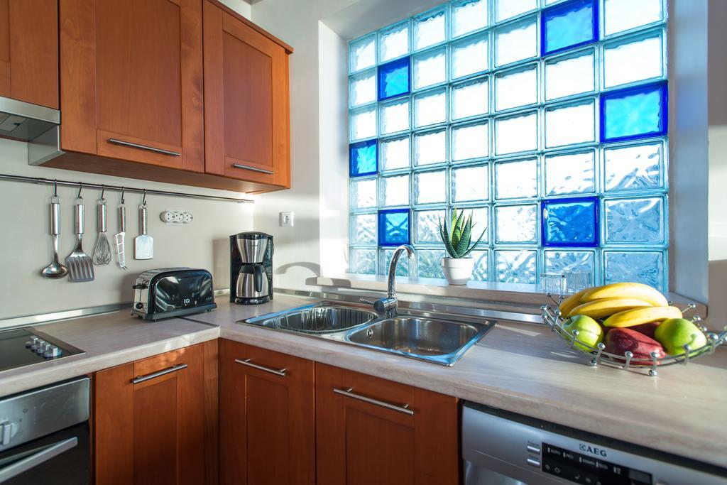 Diamante Beachfront Suites Xylokastro Dış mekan fotoğraf