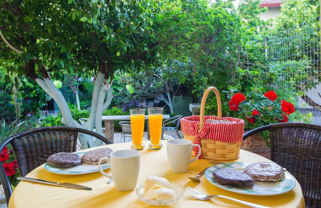 Diamante Beachfront Suites Xylokastro Dış mekan fotoğraf