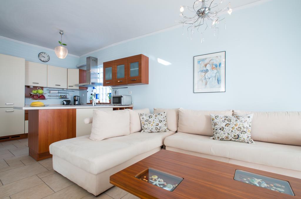 Diamante Beachfront Suites Xylokastro Dış mekan fotoğraf