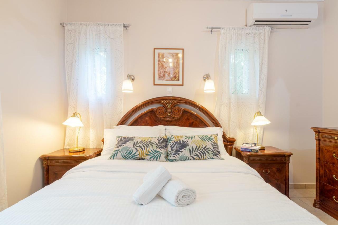 Diamante Beachfront Suites Xylokastro Dış mekan fotoğraf