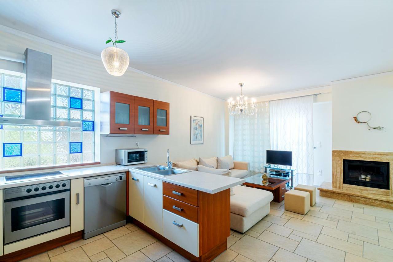Diamante Beachfront Suites Xylokastro Dış mekan fotoğraf